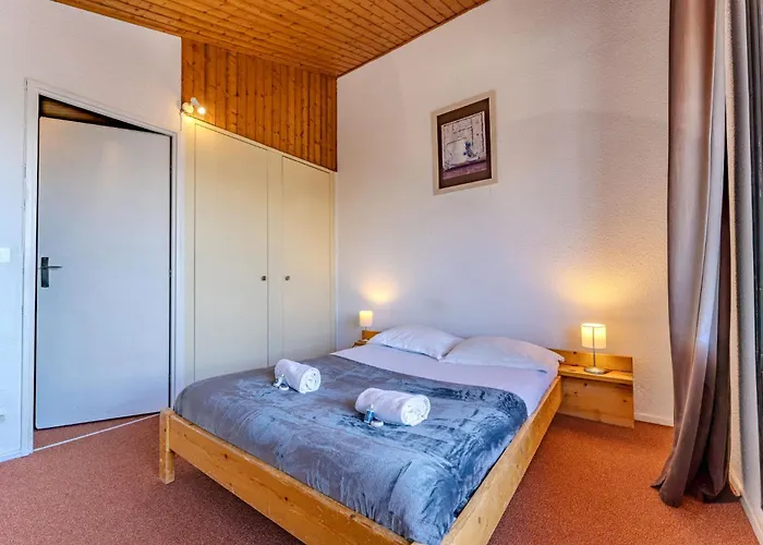 Modern 3br Duplex - Centre, Parking & Panoramic Views - Roche Blanche Apartmán *